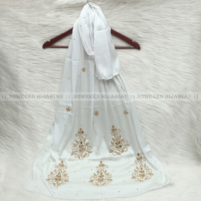 Karchupi Hijab- White